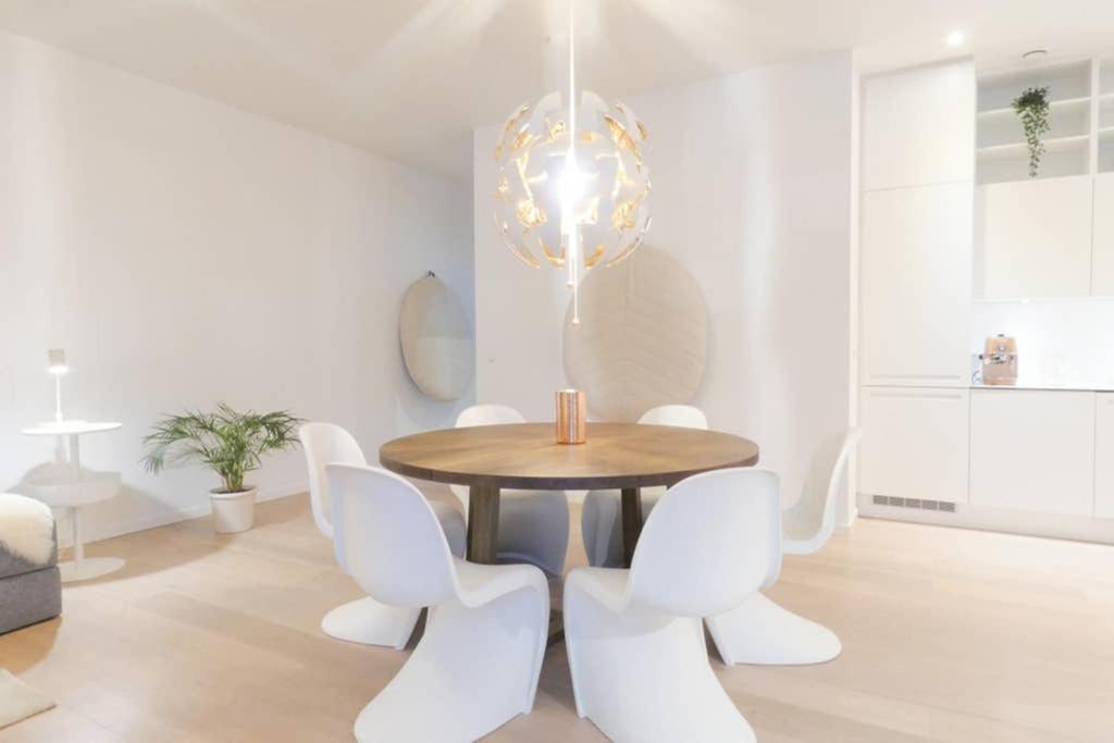 Exquisite Apartment, Most Convenient Location, Apt 5. Copenhague Exterior foto